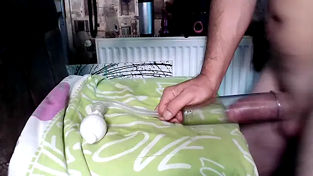 happyDevil669's Webcam Show
