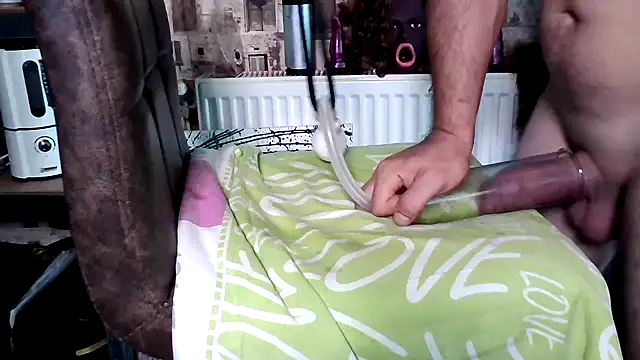 happyDevil669 Webcam Show