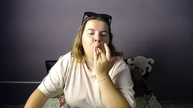 so_shy Chat XXX in diretta