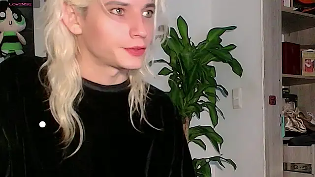 honey_skin Webcam Show