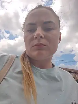 ElenaMaeer Live XXX-chat
