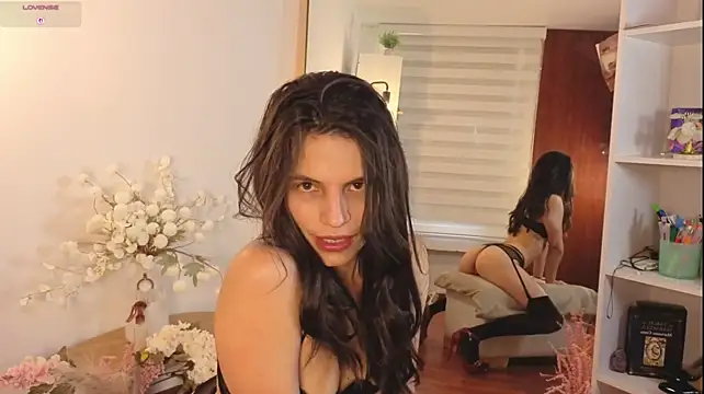 angieebaezz Pertunjukan Webcam