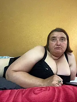 Chat +18 de LiluHot ao vivo