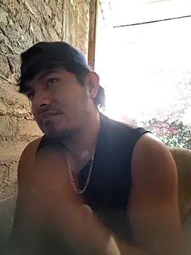 Pertunjukan Kamera Web GusssHOT