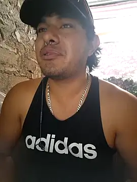 GusssHOT Pertunjukan Webcam