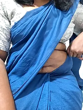 kaminimallu Adlı Modelin Canlı XXX Sohbeti