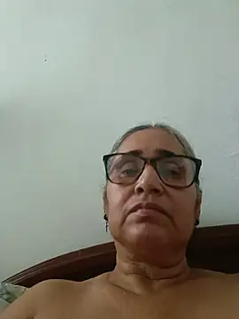 _candi 在線直播表演