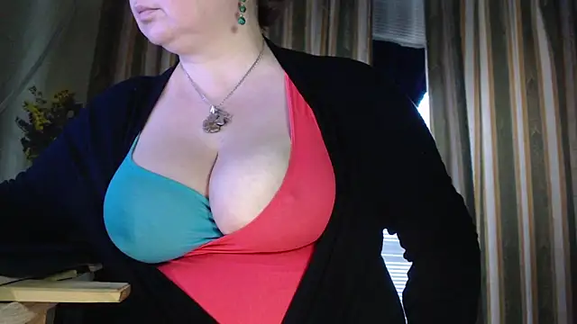 amorelara's Webcam Show