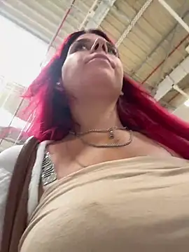 RiriRoseey's Live XXX Chat