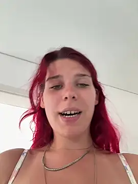 RiriRoseey Chat XXX live