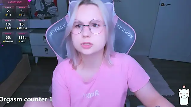 Živý XXX chat miray_kuriyama123
