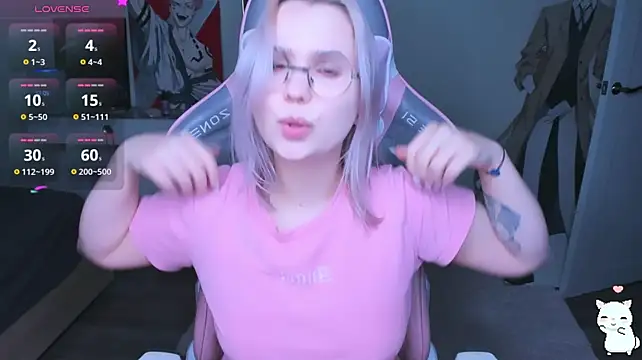 Živý XXX chat miray_kuriyama123
