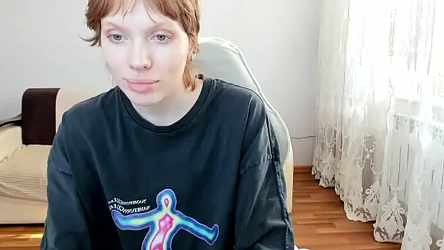 Chat +18 de StellaDavis ao vivo