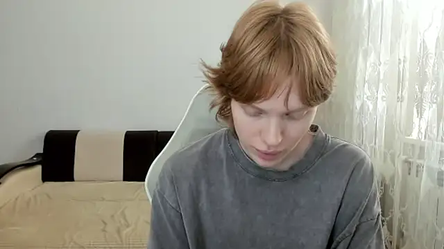 Chat +18 de StellaDavis ao vivo