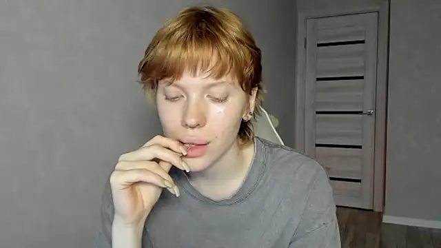 StellaDavis Webcam show
