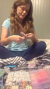הופעת וובקאם של AriellaTaylor