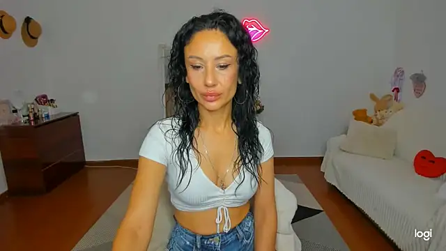 Blackeyeslady Adlı Modelin Web Kamerası Şovu