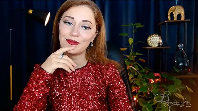 MissBeverlyMills Live XXX-Chat