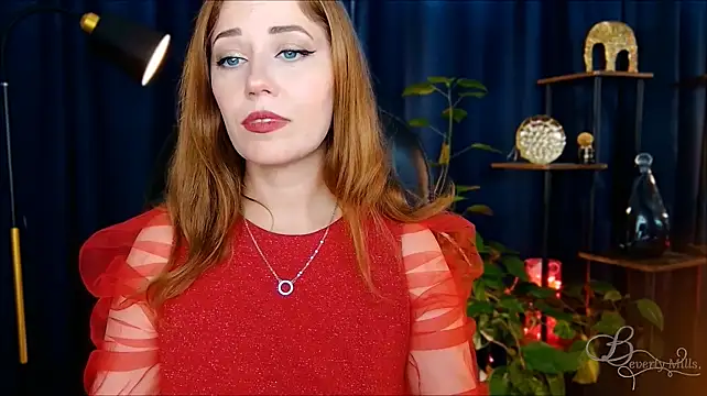 Pokazy przed kamerką – MissBeverlyMills