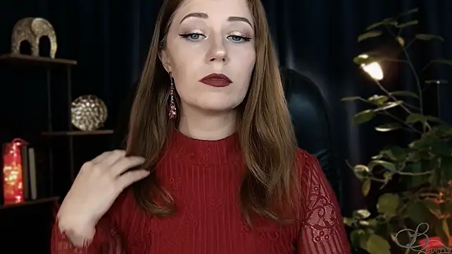 Pokazy przed kamerką – MissBeverlyMills