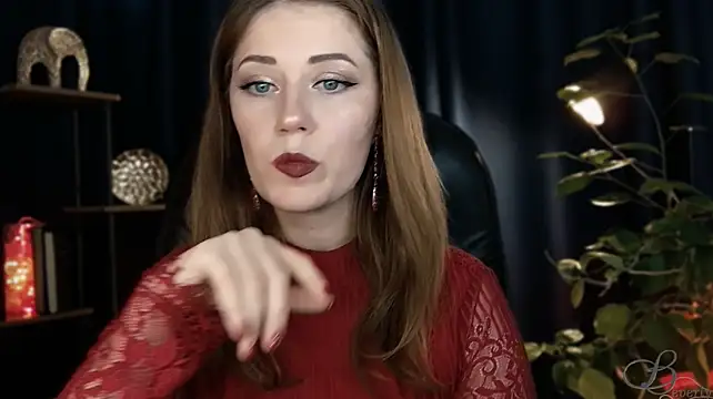 MissBeverlyMills Live XXX-Chat