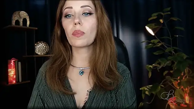 Pokazy przed kamerką – MissBeverlyMills