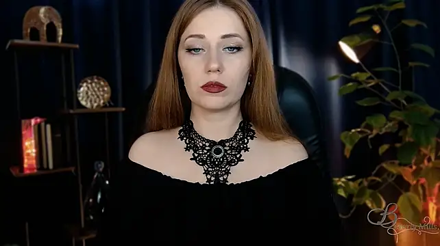 הופעת וובקאם של MissBeverlyMills