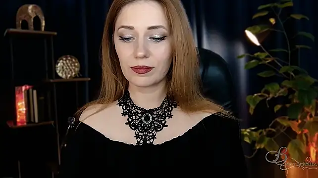 MissBeverlyMillsn Webbikameraesitys