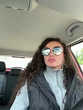 Caramellaa Live XXX-Chat
