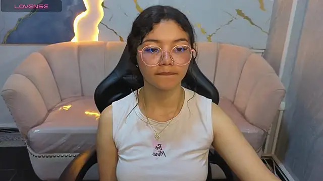 Sala de chat ao vivo de victoria_castillo_b