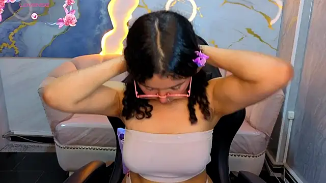 victoria_castillo_b élő XXX-chatje