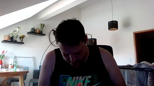 BennyLommy Show in webcam