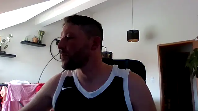BennyLommy Chat XXX live