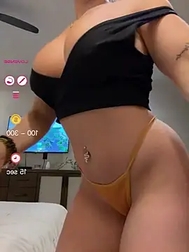 XXX chat uživo modela MatildaHai