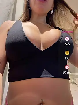 Chat +18 de MatildaHai ao vivo