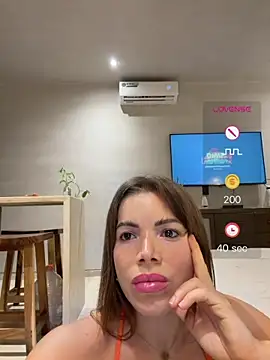 Chat +18 de MatildaHai ao vivo