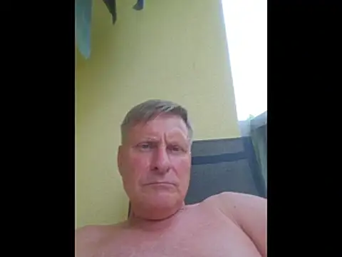 johnnym1's Webcam Show