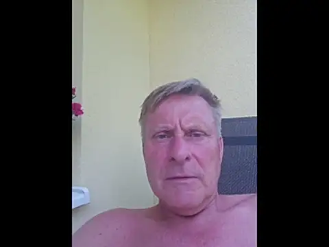 johnnym1's Webcam Show