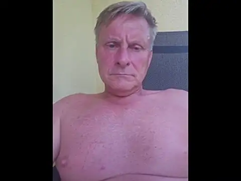 johnnym1 – webcam-show