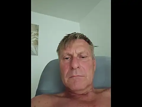 Pertunjukan Kamera Web johnnym1