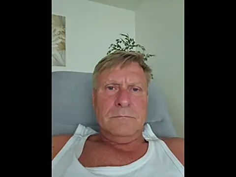 Show modela johnnym1 na web-kameri