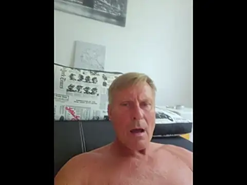 Show modela johnnym1 na web-kameri
