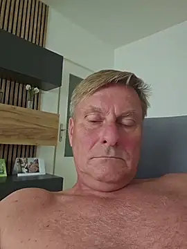 Pokazy przed kamerką – johnnym1