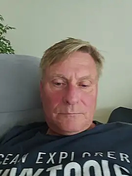 johnnym1 Webcam show