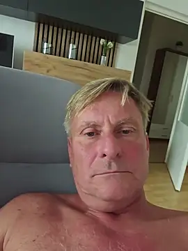Вебкам-шоу johnnym1