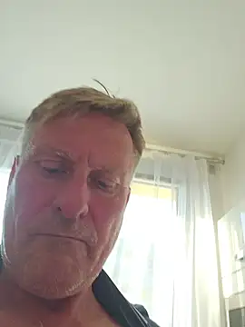 johnnym1 Pertunjukan Webcam