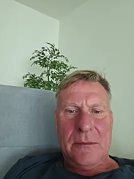 johnnym1 Pertunjukan Webcam