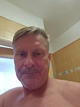 Show modela johnnym1 na web-kameri