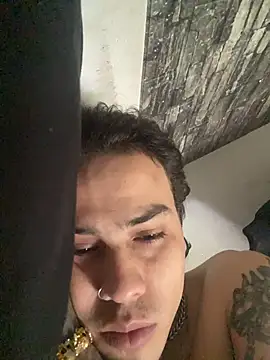 chamitopolla21's Live Chat Room