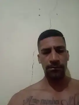 Show de adriabis013 na webcam